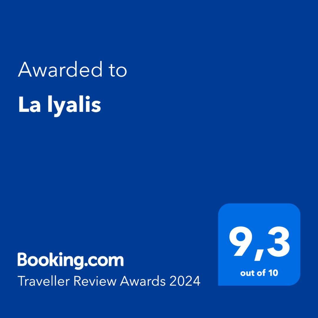 La Lyalis Bed & Breakfast Aiguines Exterior photo